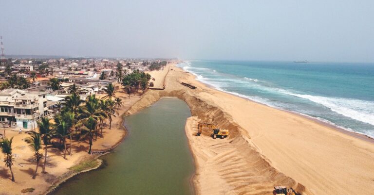 Benin sandmotor construction