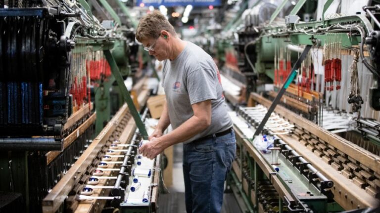 manufacturing pennsylvania 03272017 AP AP17086742160909