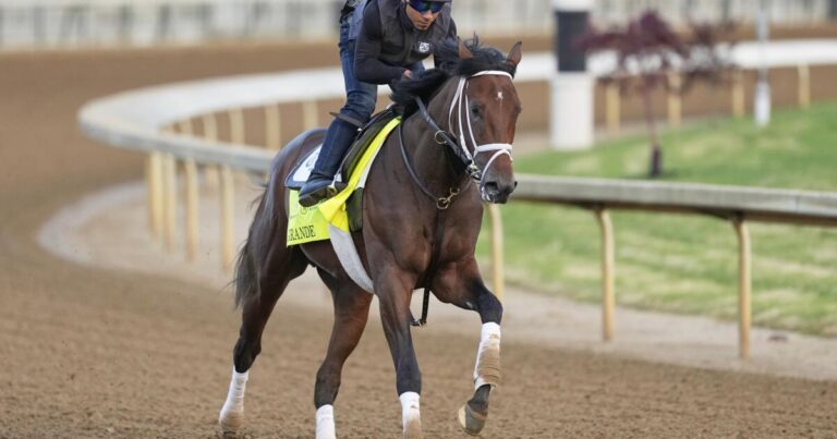 urlhttps3A2F2Fcalifornia times brightspot.s3.amazonaws.com2F4a2Fc52F4a86b30843c7809c7ea61e49cdde2Fkentucky derby horse racing 75657