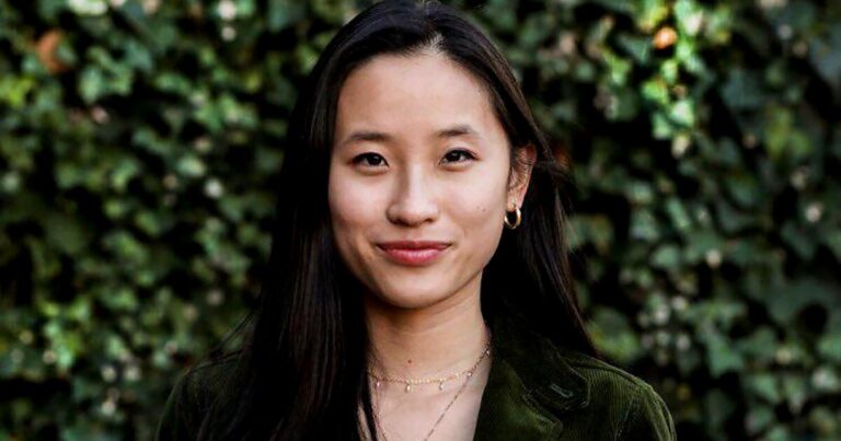 urlhttps3A2F2Fcalifornia times brightspot.s3.amazonaws.com2F8b2F632Fd926c69143d9aac9649ee64505452Fchristina li by therese santiago